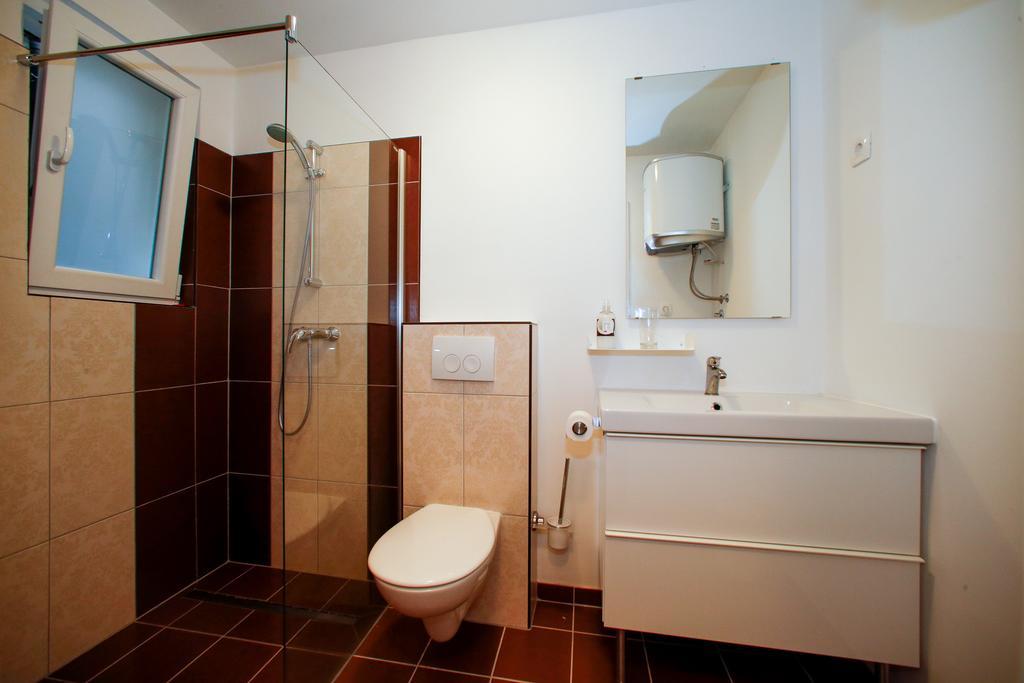 Apartments Harbour セニ 部屋 写真